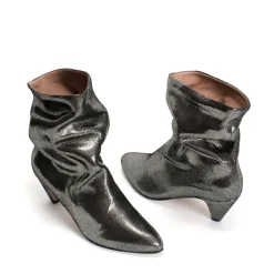 Vully 50 Stiletto*Anonymous Copenhagen Clearance